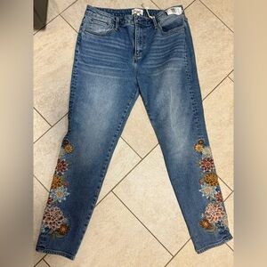 Women’s Driftwood jeans with flower embroidery size 31